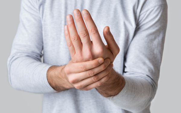 What To Expect With Hand Pain Treatment From A Physical Therapist